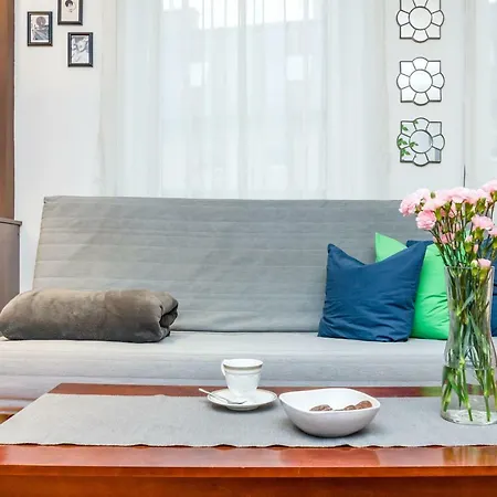 Apartament Zurawia Apartment